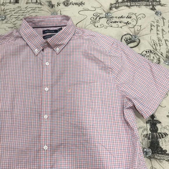 Nautica Men's Classic Fit Short Sleeve Shirt - Picture 3 of 4